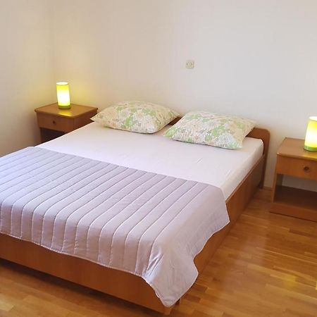 Apartments Edita Макарська Екстер'єр фото