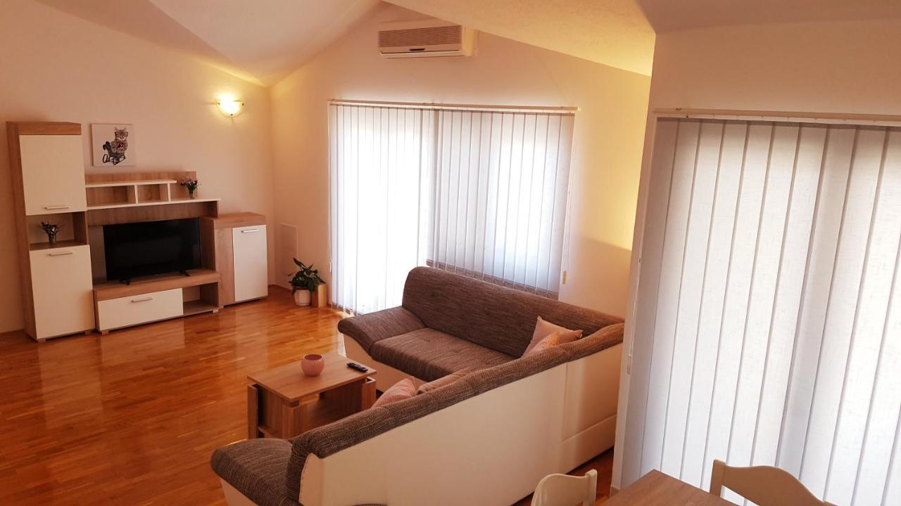 Apartments Edita Макарська Екстер'єр фото