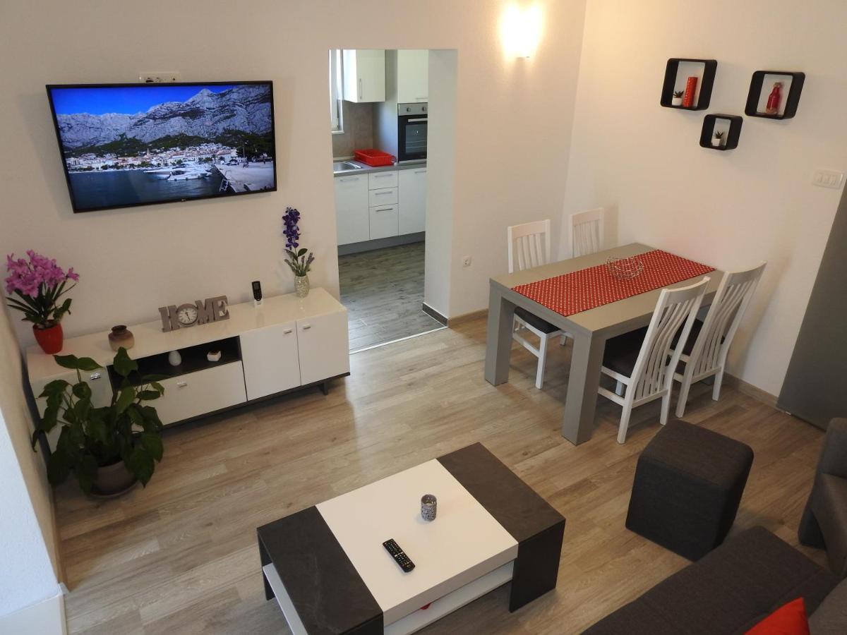 Apartments Edita Макарська Екстер'єр фото